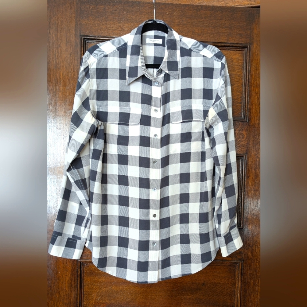 Equipment Brand Gray Buffalo Plaid Silk Button Up Shirt, sz M
